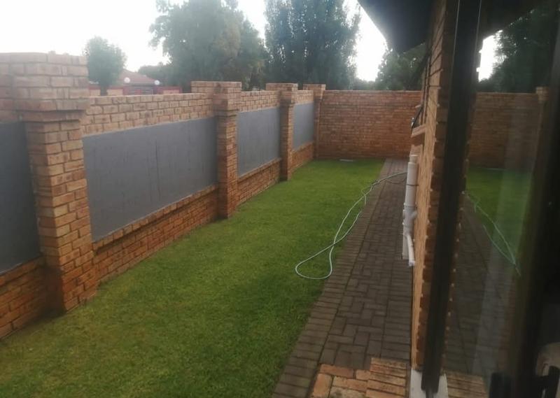 To Let 3 Bedroom Property for Rent in Vaalpark Free State